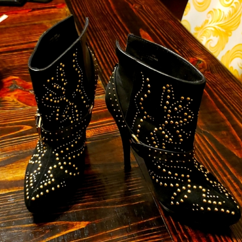 5" heel ankle boots.